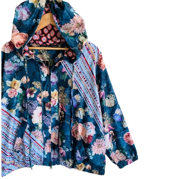 OBO Sending to ThredUp soon TOLANI Women’s Colorful Full Zip Hooded Jacket 2X - Picture 3 of 9